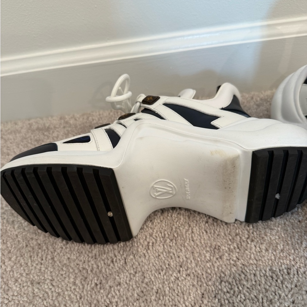 Louis Vuitton Archlight Sneakers size 38 - Picture 4 of 6